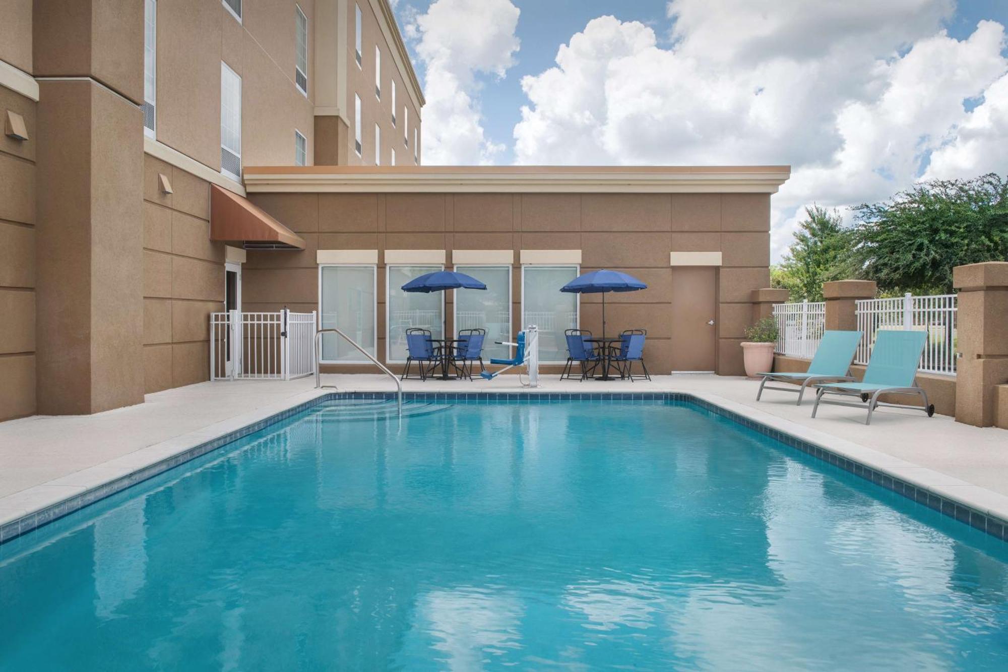Hampton Inn Statesboro Ngoại thất bức ảnh
